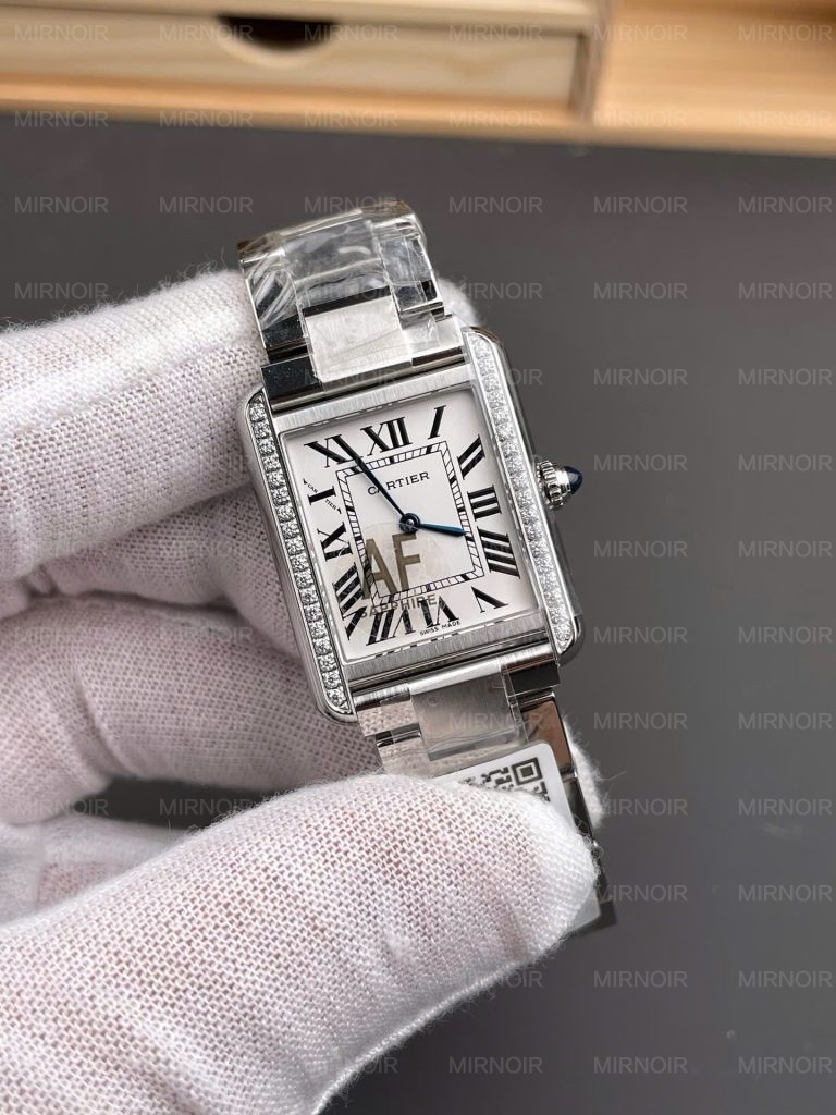 Dong-Ho-Cartier-Tank-Replica-11-Nam-Dinh-Da-May-Pin-Nha-May-AF-31x40mm-9-768x1024.jpg