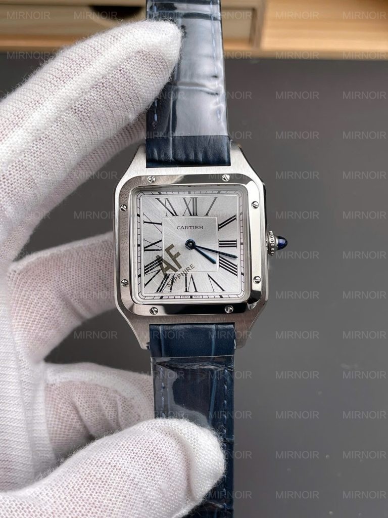 Dong-Ho-Cartier-Santos-Dumont-WSSA0022-Rep-11-Nam-Day-Da-Mau-Xanh-Duong-AF-Factory-435mm-2-768x1024.jpg