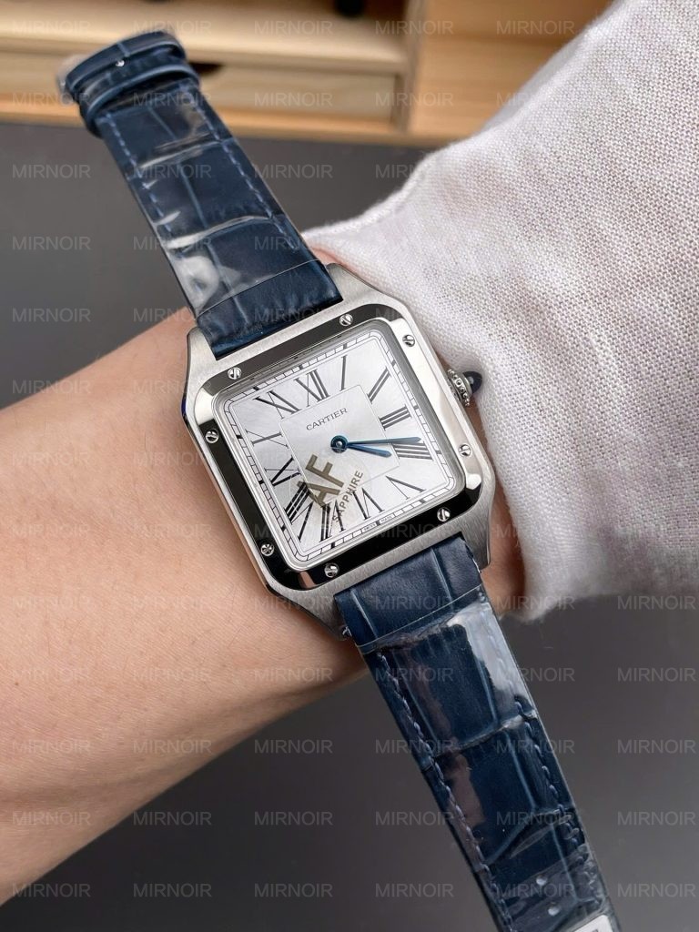 Dong-Ho-Cartier-Santos-Dumont-WSSA0022-Rep-11-Nam-Day-Da-Mau-Xanh-Duong-AF-Factory-435mm-4-768x1024.jpg