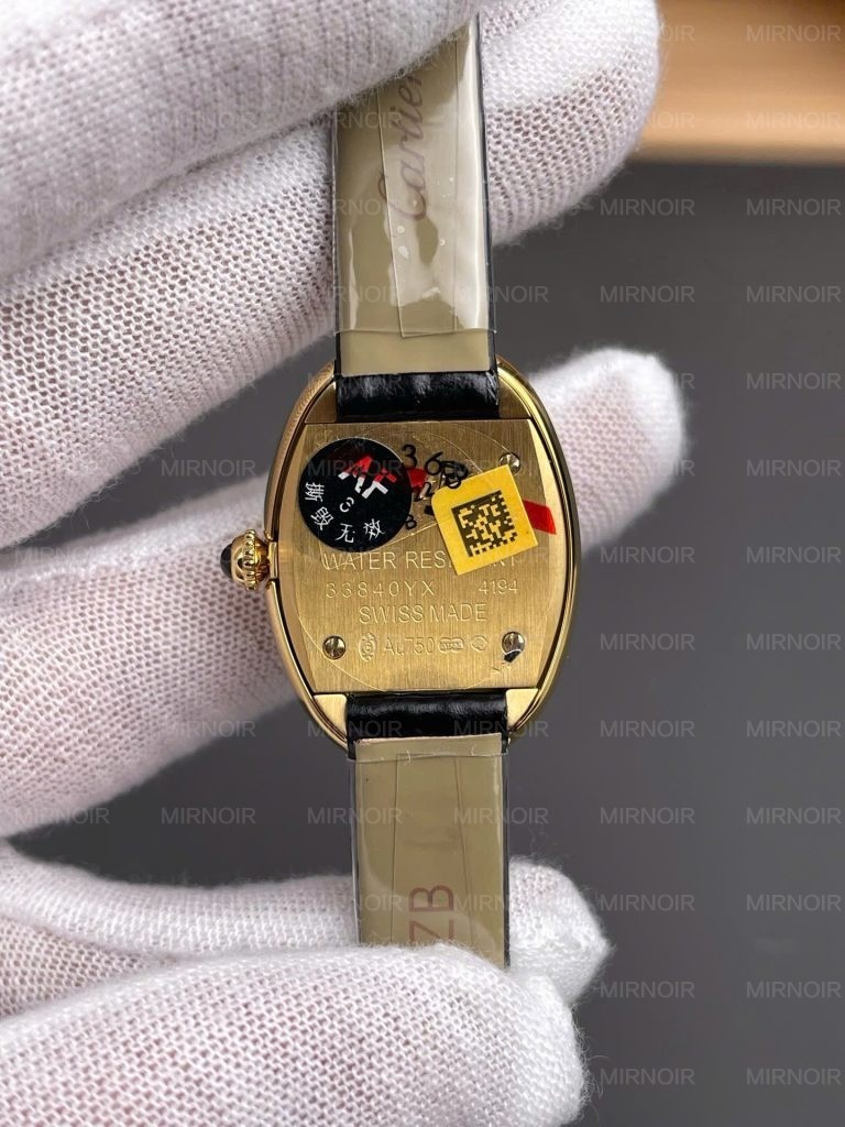Dong-Ho-Cartier-Baignoire-WGBA0017-Replica-Cao-Cap-Nu-Day-Da-AF-Factory-246x187mm-1-768x1024.jpg