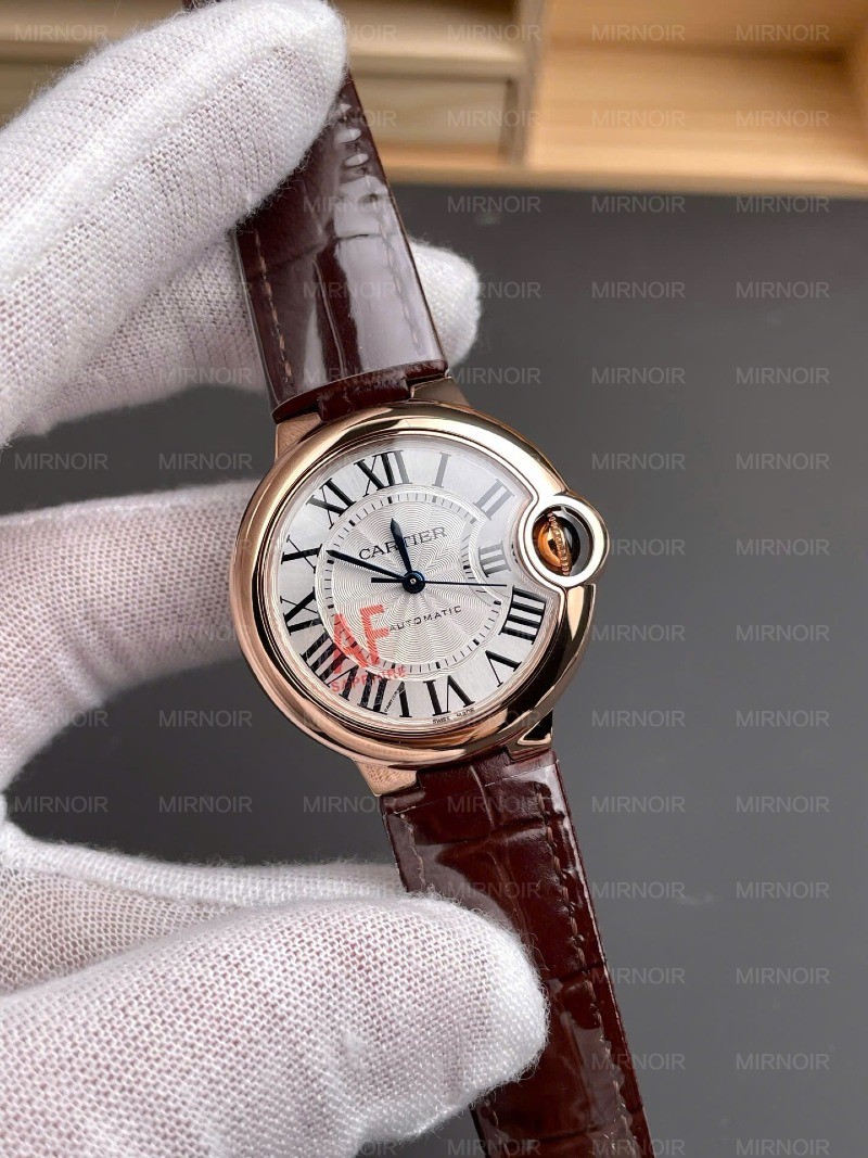 Dong-ho-Cartier-nu-day-da-may-co-Automatic-Ballon-Bleu-De-WJBB0040-mau-nau-xuong-AF-33mm-2.jpg