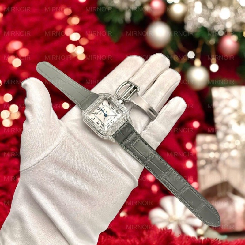 Dong-Ho-Cartier-Santos-Nu-Mat-Trang-Che-Tac-Dinh-Kim-Cuong-Moissanite-Xuong-BV-35mm-1-1024x1024.jpg
