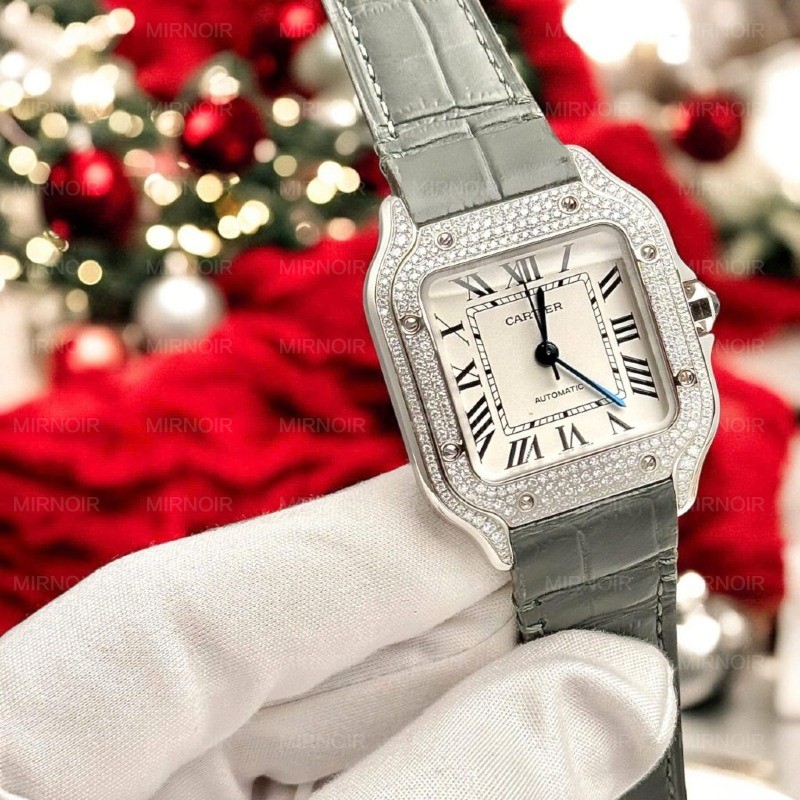 Dong-Ho-Cartier-Santos-Nu-Mat-Trang-Che-Tac-Dinh-Kim-Cuong-Moissanite-Xuong-BV-35mm-4-1024x1024.jpg