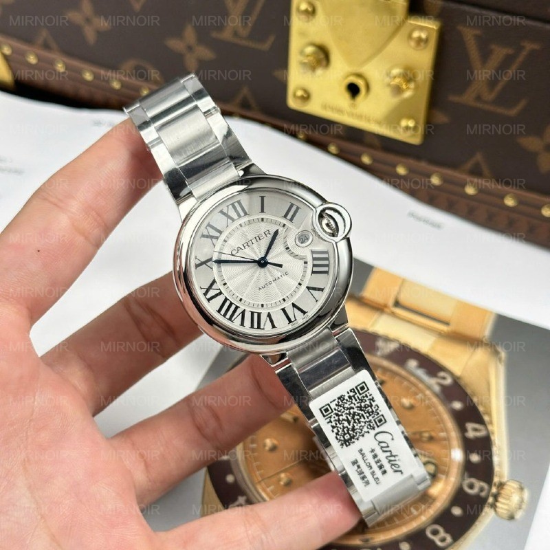 Dong-Ho-Cartier-Ballon-Bleu-Replica-1-1-Mat-Trang-Day-Kim-Loai-Xuong-AF-40mm-1-1024x1024.jpg