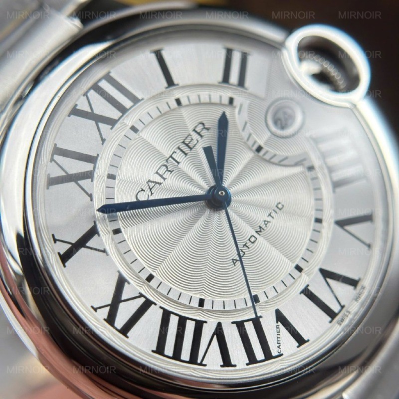Dong-Ho-Cartier-Ballon-Bleu-Replica-1-1-Mat-Trang-Day-Kim-Loai-Xuong-AF-40mm-3-1024x1024.jpg