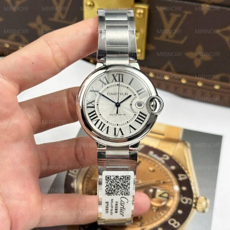Dong-Ho-Cartier-Ballon-Bleu-Replica-1-1-Mat-Trang-Day-Kim-Loai-Xuong-AF-40mm-7-1024x1024.jpg