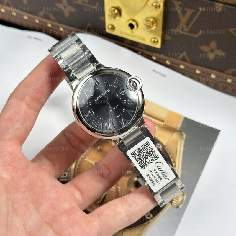 Dong-Ho-Cartier-Ballon-Bleu-Replica-11-Mat-Xam-Day-Kim-Loai-Xuong-AF-40mm-1-1024x1024.jpg