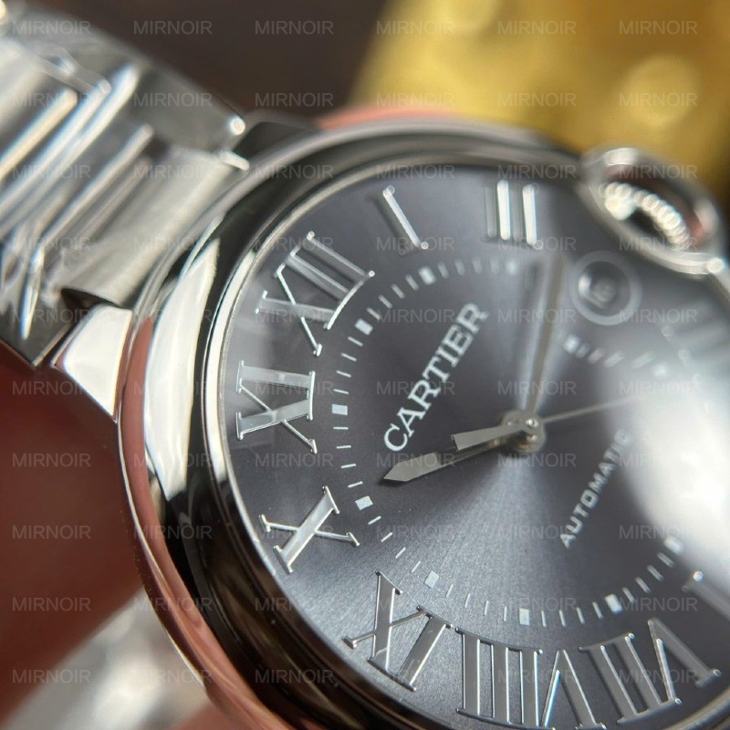 Dong-Ho-Cartier-Ballon-Bleu-Replica-11-Mat-Xam-Day-Kim-Loai-Xuong-AF-40mm-8-1024x1024.jpg