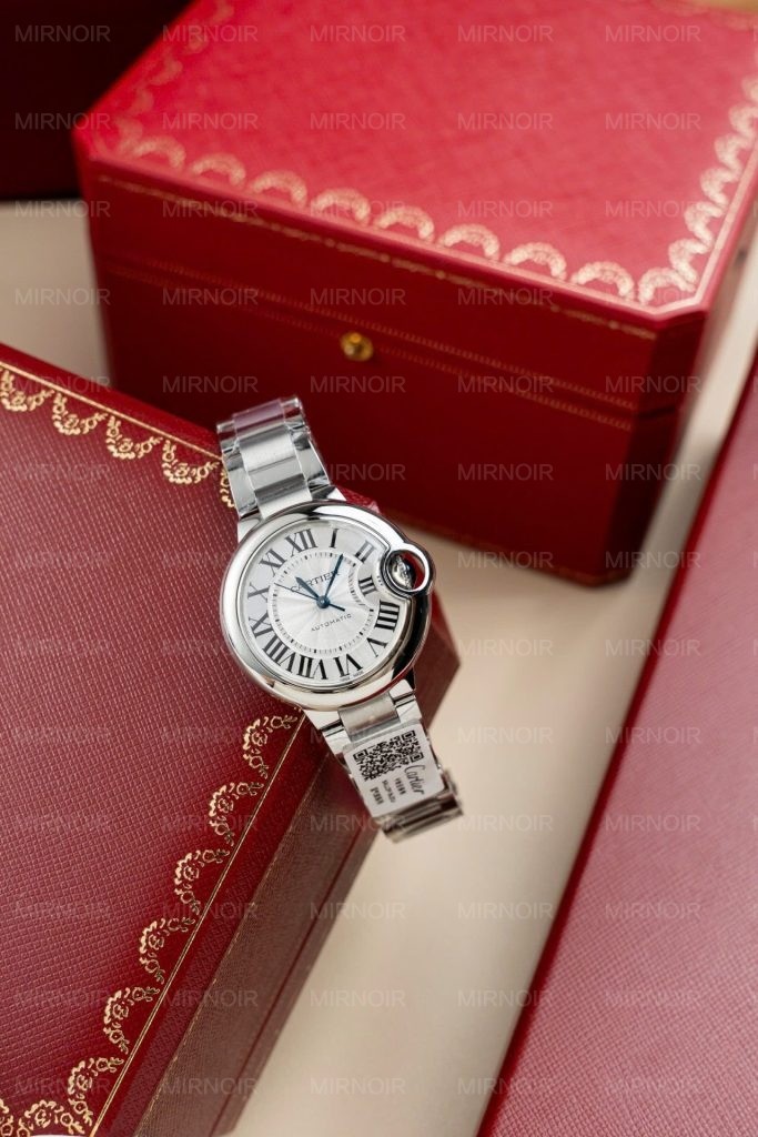 Dong-Ho-Cartier-Ballon-Bleu-W6920046-Replica-11-Mat-Trang-Day-Kim-Loai-Nha-May-AF-36mm-10-683x1024.jpg