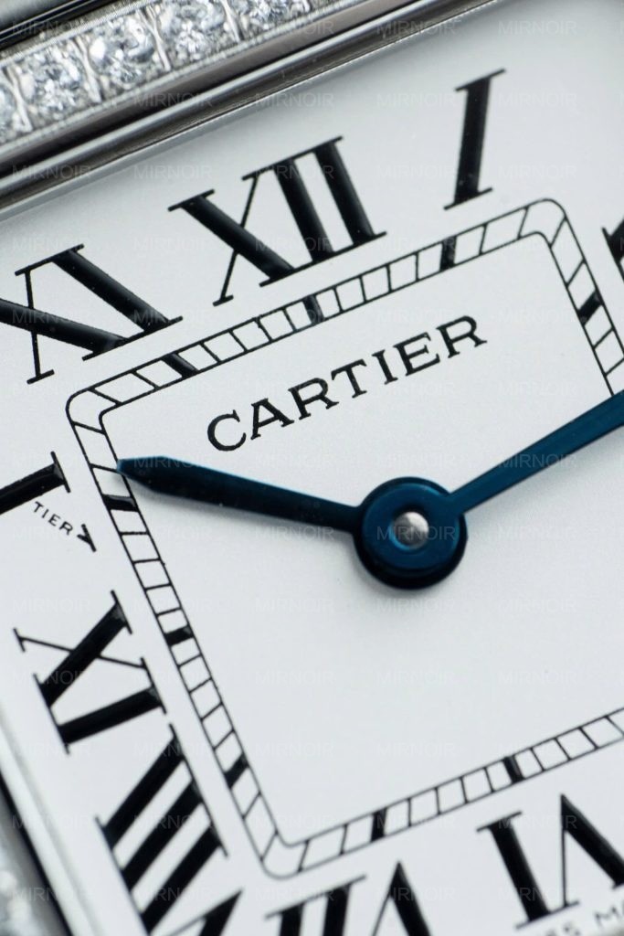 Dong-Ho-Cartier-Panthere-W2PN0007-Replica-11-Mat-Trang-Vanh-Dinh-Da-27x37mm-7-683x1024.jpg