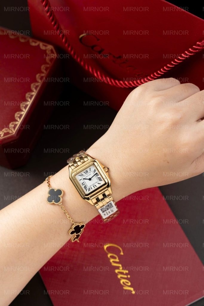 Dong-Ho-Cartier-Panthere-WGPN0009-Replica-11-Ma-Vang-Gold-Mat-Trang-27x37mm-2-683x1024.jpg