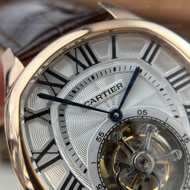 Dong-Ho-Cartier-Drive-Tourbillon-Replica-11-Mat-So-Van-Guiloche-Day-Da-41mm-4-1024x1024.jpg
