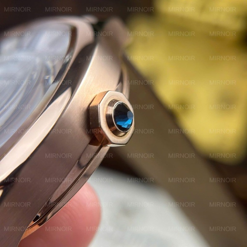 Dong-Ho-Cartier-Drive-Tourbillon-Replica-11-Mat-So-Van-Guiloche-Day-Da-41mm-8-1024x1024.jpg
