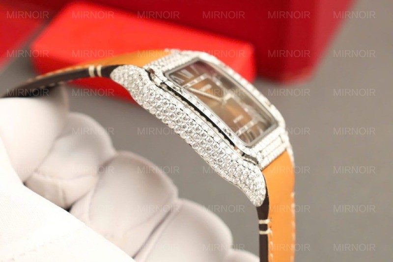 Dong-Ho-Cartier-Santos-Mat-Nau-Che-Tac-Dinh-Kim-Cuong-Moissanite-Nha-May-BV-39-6-1024x683.jpg
