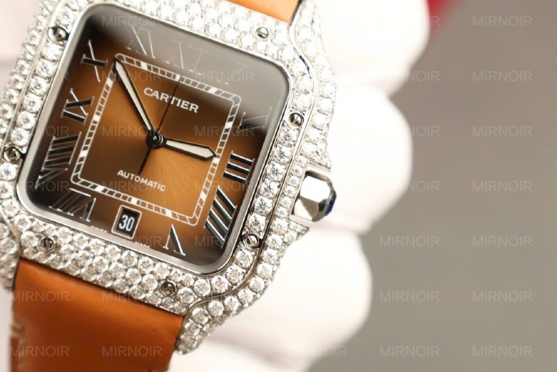 Dong-Ho-Cartier-Santos-Mat-Nau-Che-Tac-Dinh-Kim-Cuong-Moissanite-Nha-May-BV-39-7-1024x683.jpg