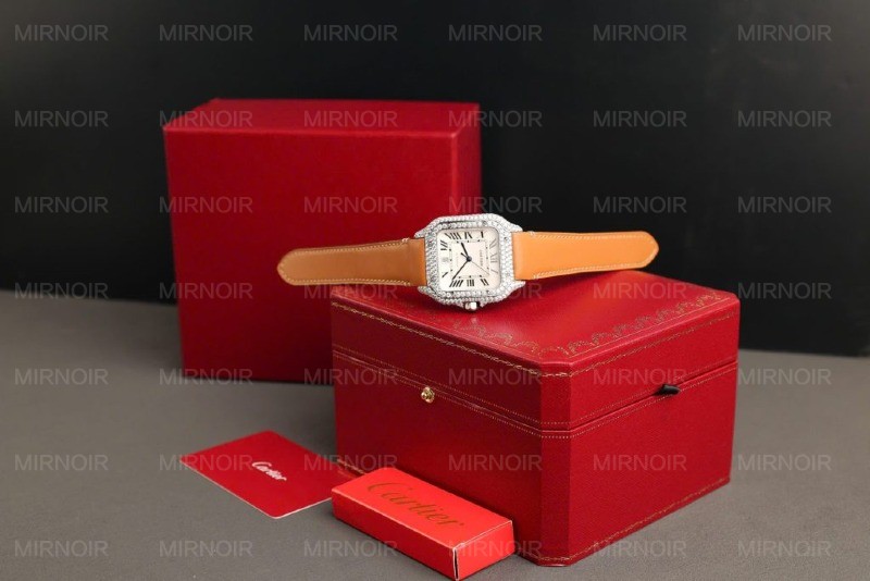 Dong-Ho-Cartier-Santos-Mat-Trang-Che-Tac-Dinh-Full-Kim-Cuong-Moissanite-Nha-May-BV-39-2-1024x683.jpg