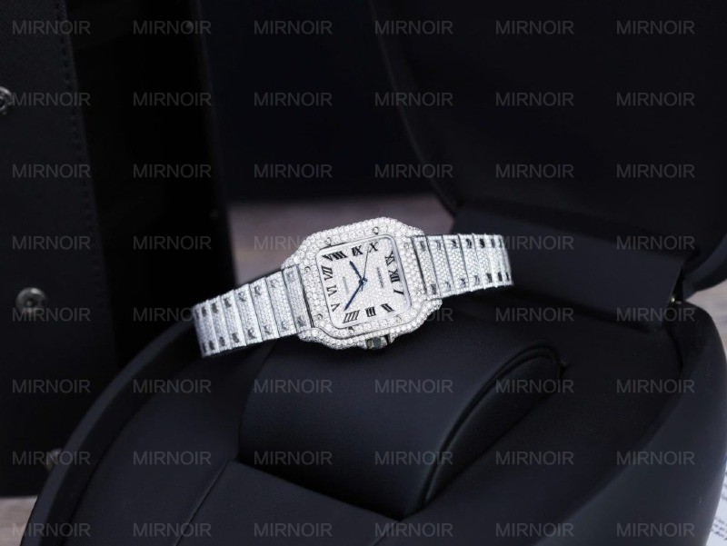 Dong-Ho-Che-Tac-Cartier-Santos-Dinh-Full-Kim-Cuong-Moissanite-Hong-Kong-35mm-2-1024x769.jpg