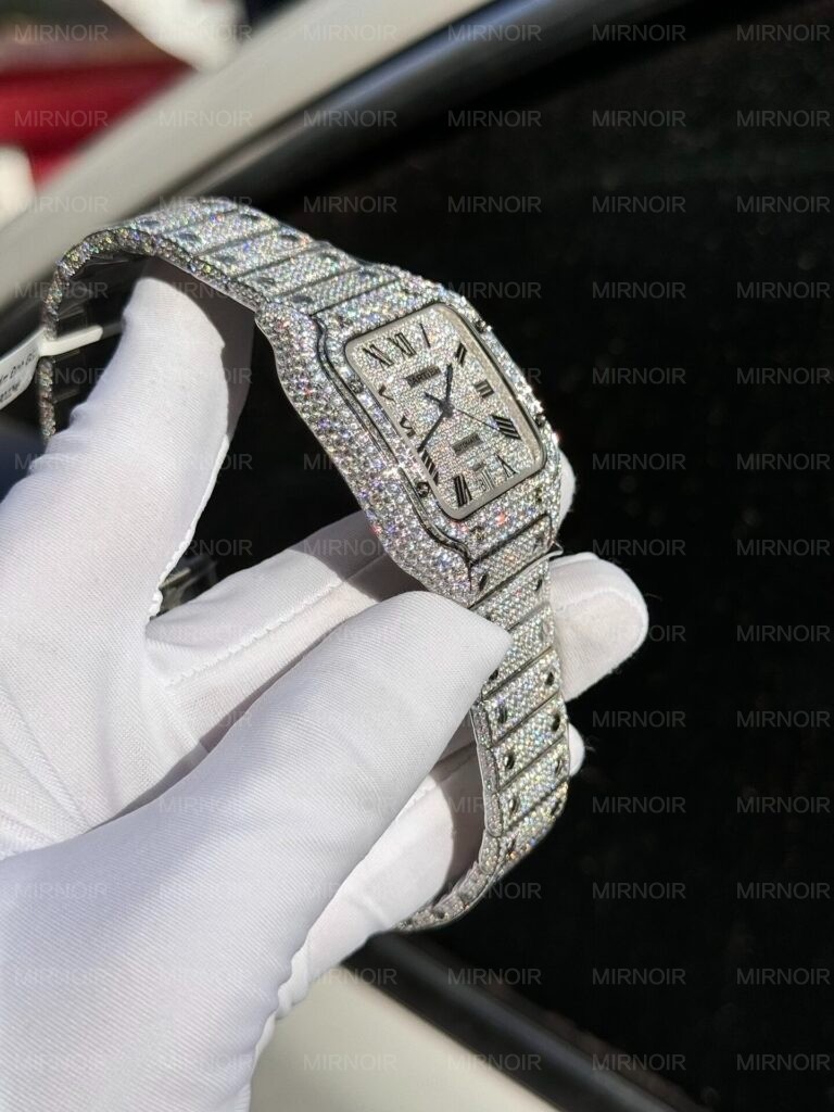 Dong-Ho-Cartier-Santos-Dinh-Full-Kim-Cuong-Moissanite-Hong-Kong-39-6-768x1024.jpg