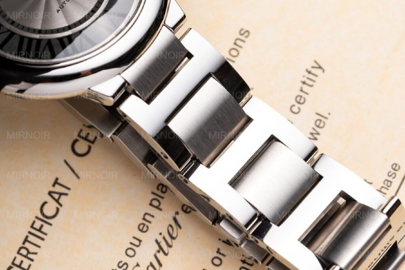Dong-Ho-Cartier-Ballon-Bleu-W69012Z4-Replica-11-1-1024x683.jpg
