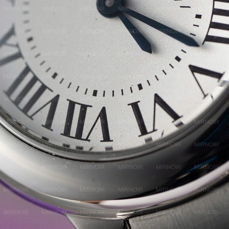 Dong-Ho-Cartier-Ballon-Bleu-Nu-May-Pin-Thuy-Sy-Day-Kim-Loai-28mm-6-1024x1024.jpg