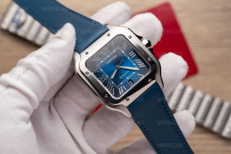 Dong-Ho-Cartier-Santos-de-Cartier-WSSA0013-Rep-11-Blue-Dial-BV-39-7-1024x683.jpg