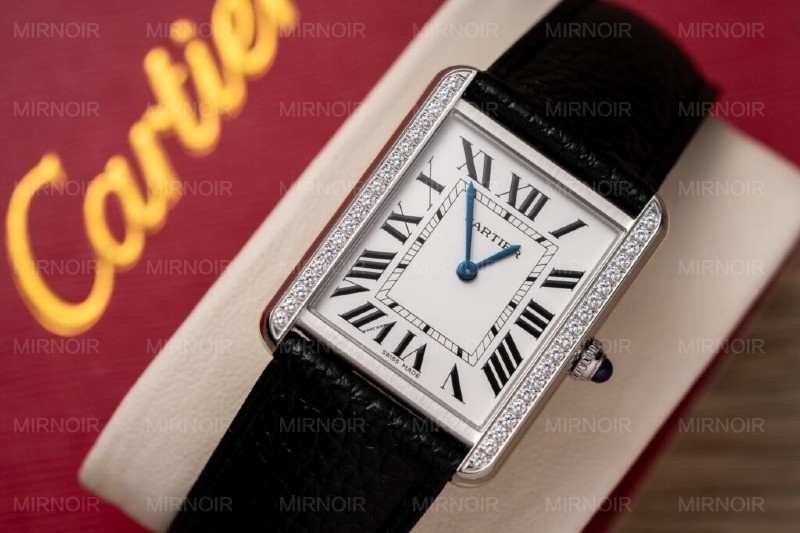 Dong-Ho-Cartier-Tank-Must-W4TA0017-Replica-11-Dinh-Da-33.7x25-6-1024x682.jpg