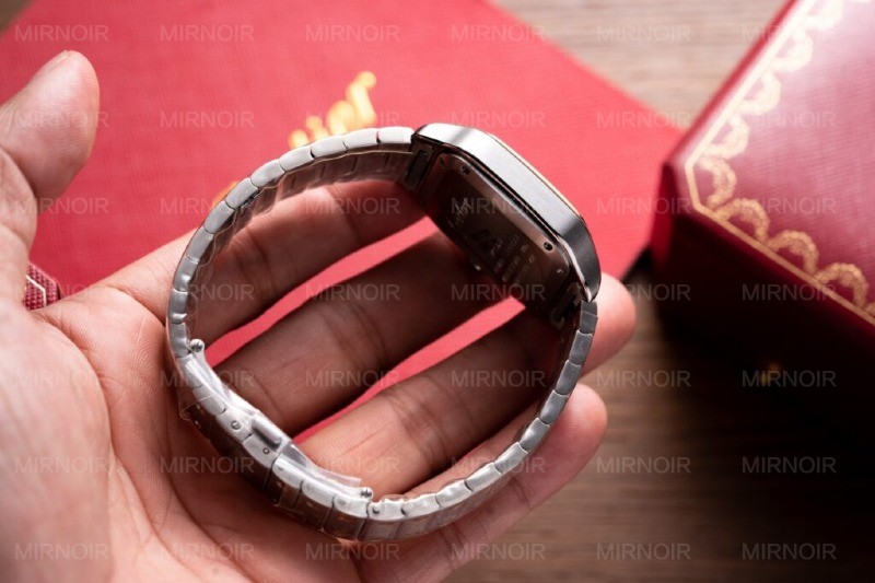 Dong-Ho-Cartier-Santos-Replica-11-Nu-Mau-Demi-Nha-May-BV-35-4.jpg