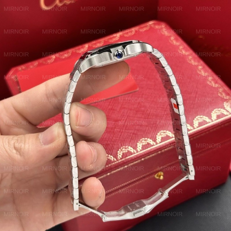 Dong-Ho-Cartier-Nu-Che-Tac-Santos-WSSA0063-Mat-Xanh-Blue-35mm-2-1024x1024.jpg