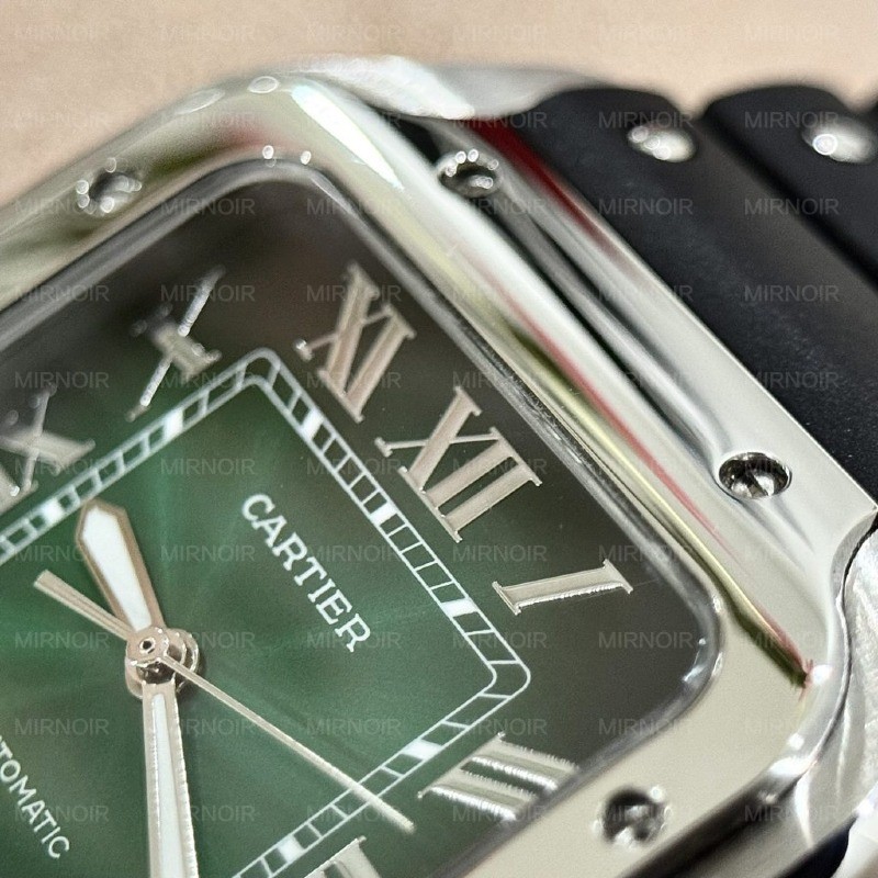 Dong-Ho-Cartier-Rep-11-Santos-WSSA0061-Mat-Xanh-Green-Day-Cao-Su-BVF-39-5-1024x1024.jpg
