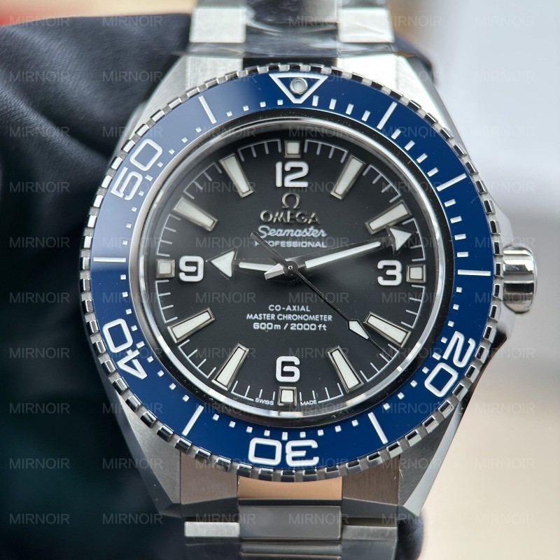 Dong-Ho-Omega-Seamaster-Planet-Ocean-600M-Replica-11-Mat-Den-Vien-Gom-Xanh-Duong-42mm-9-scaled.jpg