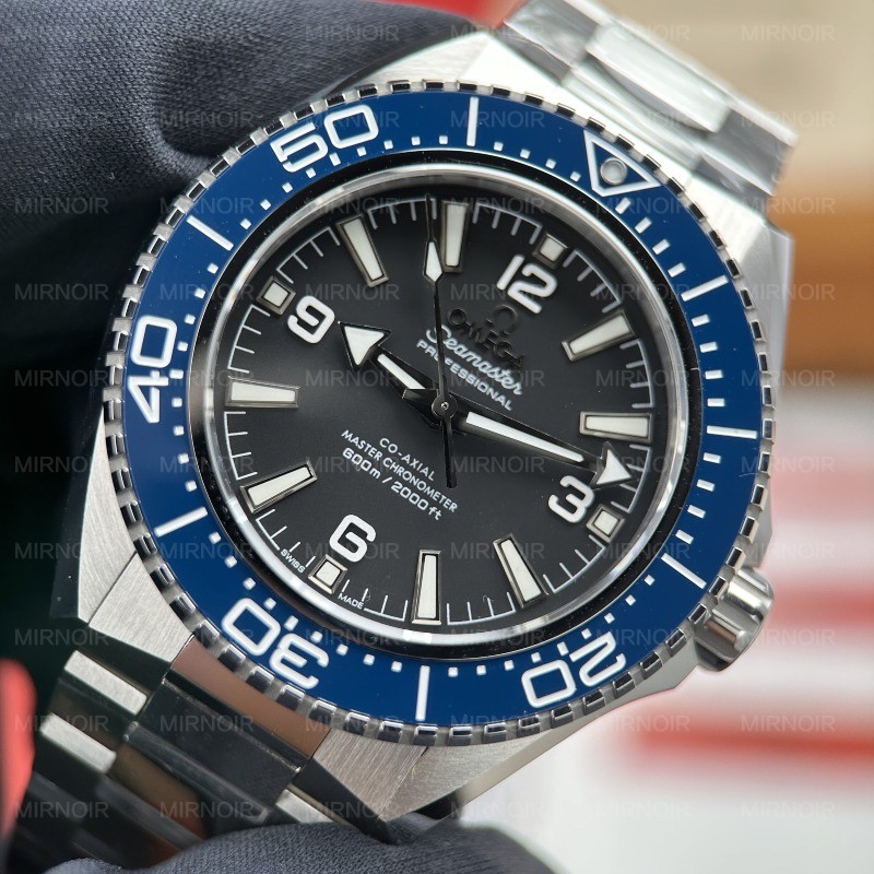 Dong-Ho-Omega-Seamaster-Planet-Ocean-600M-Replica-11-Mat-Den-Vien-Gom-Xanh-Duong-42mm-12-scaled.jpg
