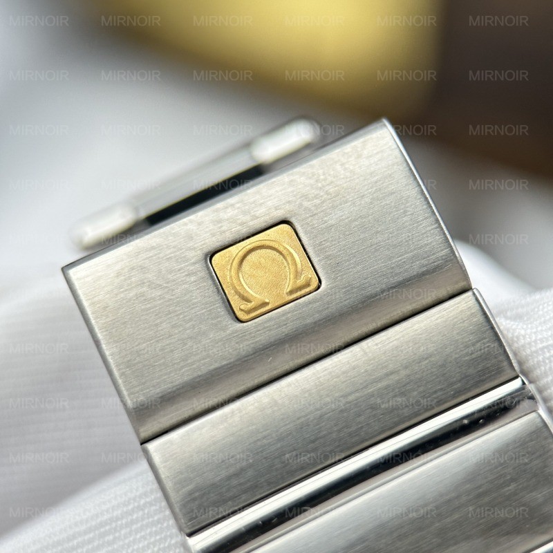 Dong-Ho-Omega-Constellation-Replica-11-Mat-Xanh-Duong-May-Co-Thuy-Sy-38mm-7.jpg