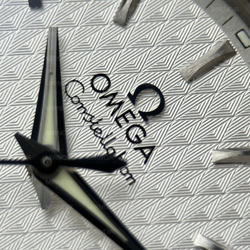 Dong-Ho-Omega-Constellation-Replica-Cao-Cap-Mat-Trang-May-Co-Thuy-Sy-38mm-11.jpg