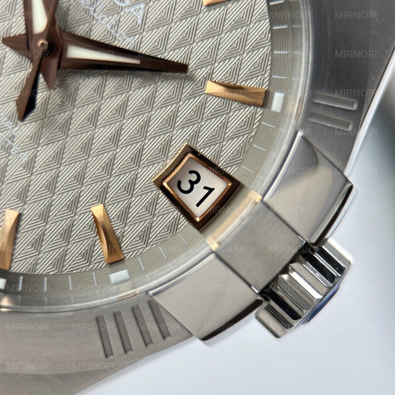 Dong-Ho-Omega-Constellation-Replica-11-Mat-Xam-May-Co-Thuy-Sy-38mm-10.jpg