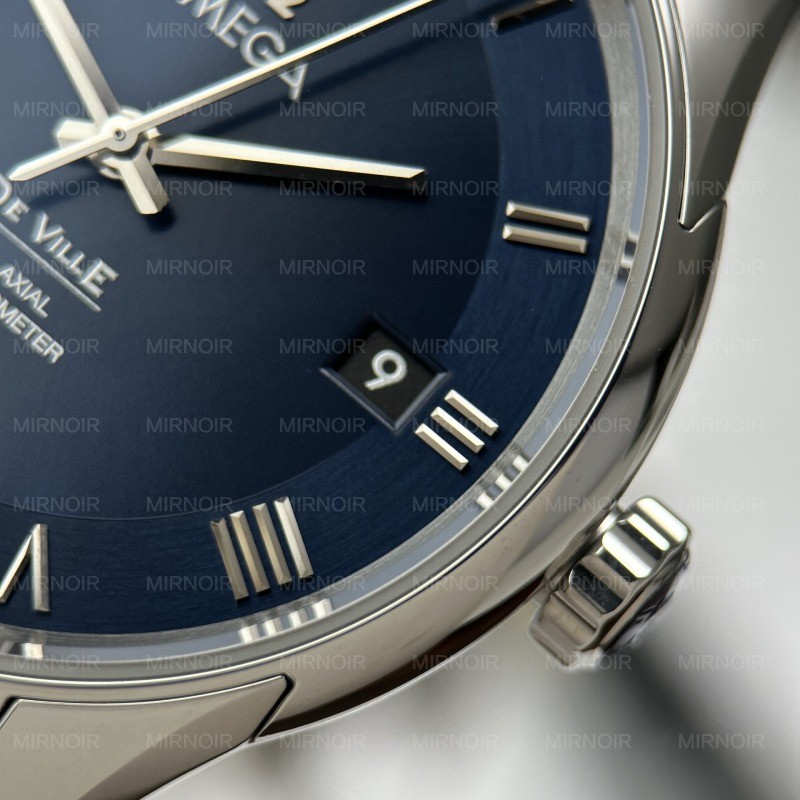 Dong-Ho-Omega-Rep-Cao-Cap-De-Ville-Co-Axial-Chronometer-8500-Mat-Duong-Day-Kim-Loai-41mm-10.jpg