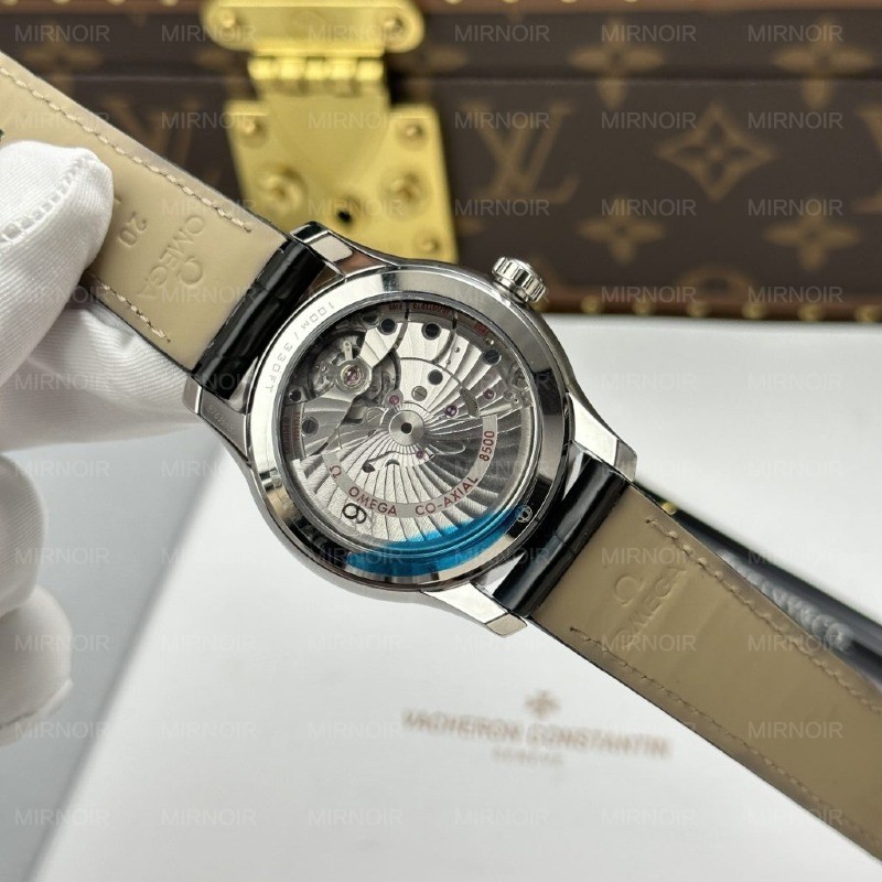 Dong-Ho-Omega-Rep-Cao-Cap-De-Ville-Co-Axial-Chronometer-8500-Mat-Xanh-Duong-Day-Da-41mm-5-1024x1024.jpg
