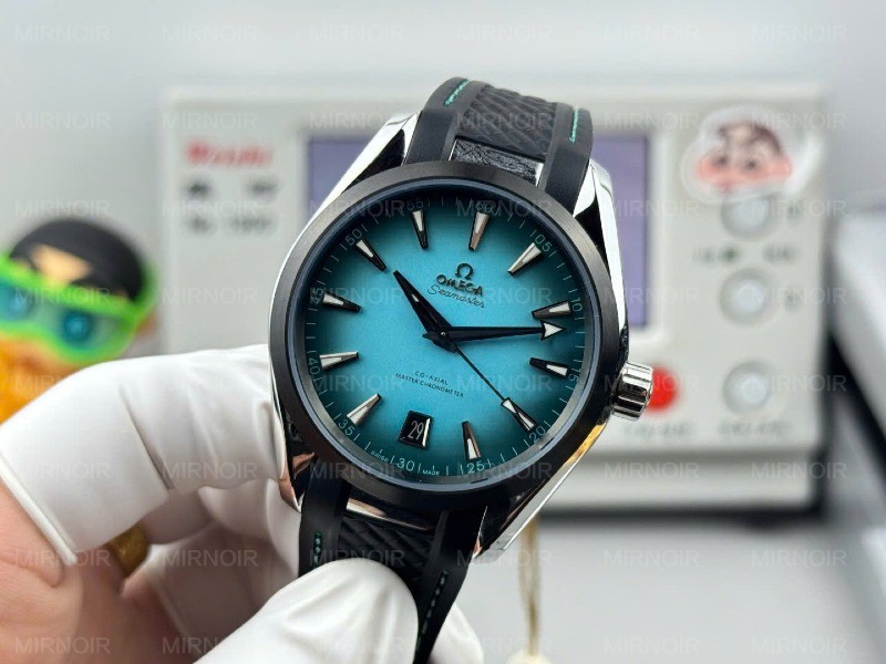 Dong-Ho-Omega-Seamaster-Co-Axial-Replica-11-Mat-Xanh-Luc-Lam-Day-Cao-Su-Xuong-VS-41mm-7.jpg