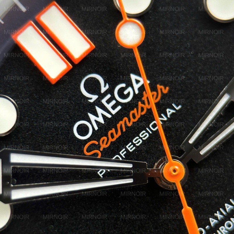 Dong-Ho-Omega-Seamaster-Diver-300M-Replica-11-Mat-Den-May-Calibre-8806-Super-Clone-VSF-42mm-7.jpg