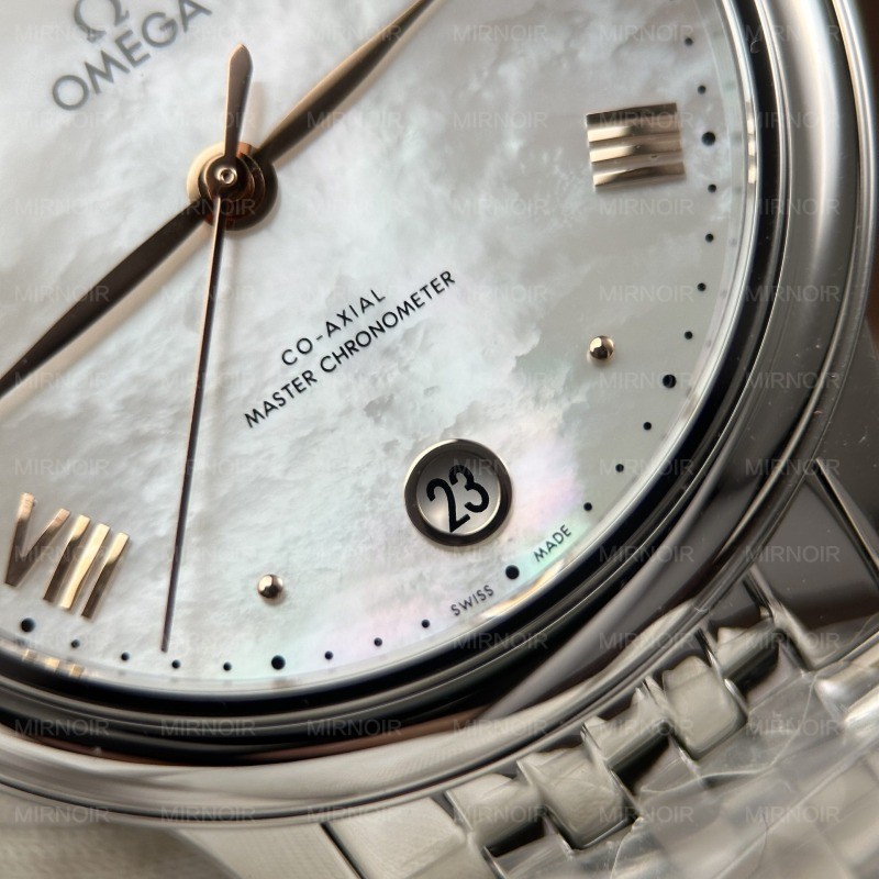 Dong-Ho-Nu-Omega-De-Ville-Prestige-Replica-11-Nu-Mat-So-Kham-Xa-Cu-Trang-34mm-7.jpg