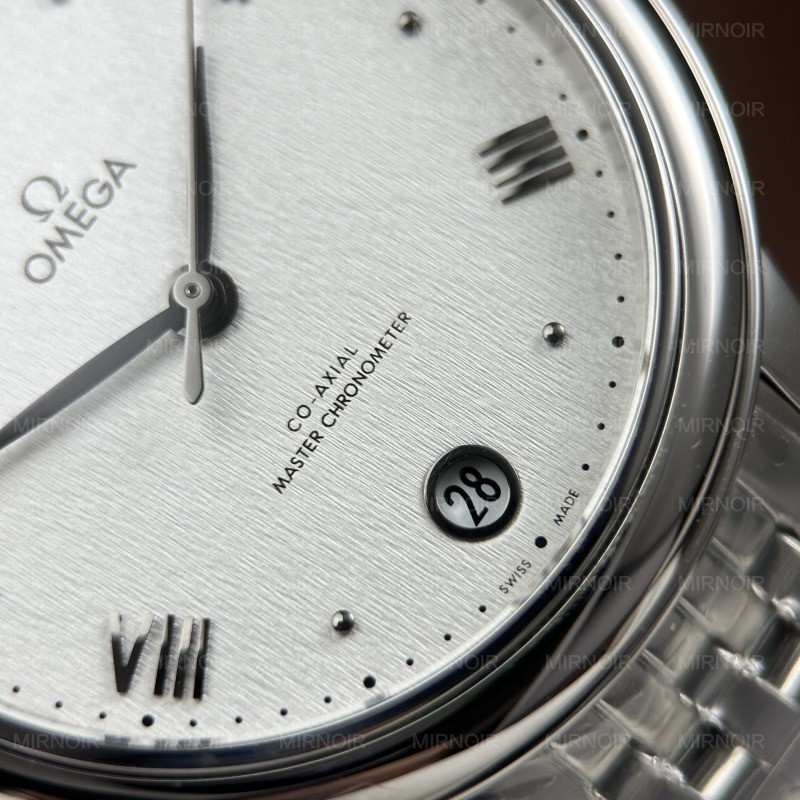 Dong-Ho-Omega-De-Ville-Prestige-Replica-11-Nu-Mat-So-Mau-Trang-Van-Xuoc-34mm-7.jpg
