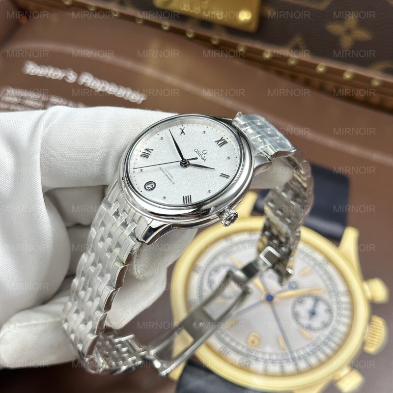 Dong-Ho-Omega-De-Ville-Prestige-Replica-11-Nu-Mat-So-Mau-Trang-Van-Xuoc-34mm-10.jpg
