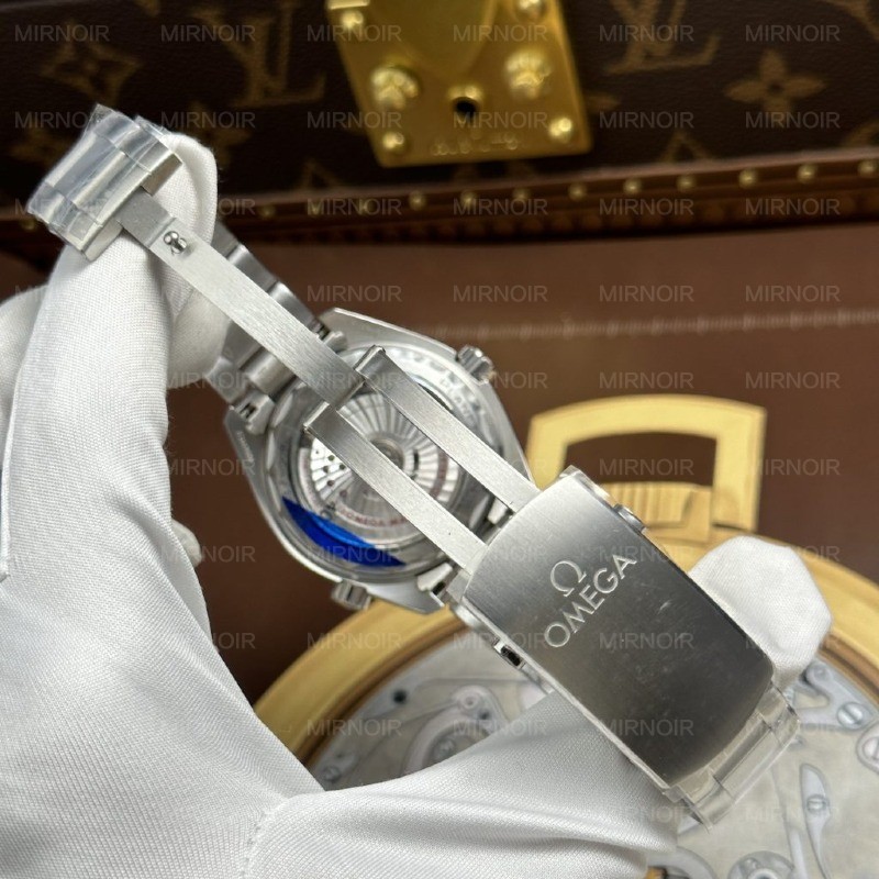 Dong-Ho-Omega-Seamaster-Planet-Ocean-600M-Replica-11-Mat-Den-May-Co-Thuy-Sy-Nha-May-VS-39-5-1024x1024.jpg