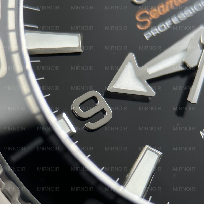 Dong-Ho-Omega-Seamaster-Planet-Ocean-600M-Replica-11-Mat-Den-May-Co-Thuy-Sy-Nha-May-VS-39-8.jpg