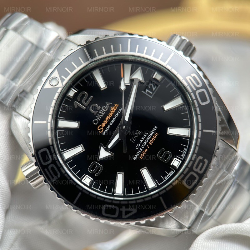 Dong-Ho-Omega-Seamaster-Planet-Ocean-600M-Replica-11-Mat-Den-May-Co-Thuy-Sy-Nha-May-VS-39-12.jpg