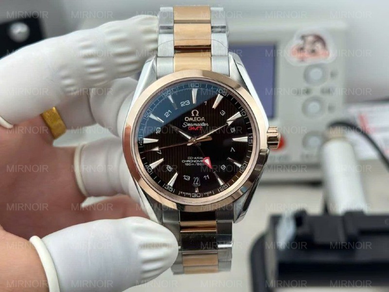 Dong-Ho-Omega-Seamaster-GMT-Che-Tac-Mat-Den-May-Co-Thuy-Sy-Nha-May-VS-41-1-1024x768.jpg