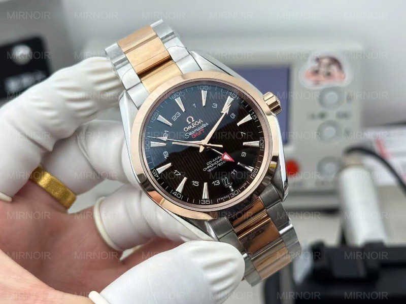 Dong-Ho-Omega-Seamaster-GMT-Che-Tac-Mat-Den-May-Co-Thuy-Sy-Nha-May-VS-41-8.jpg