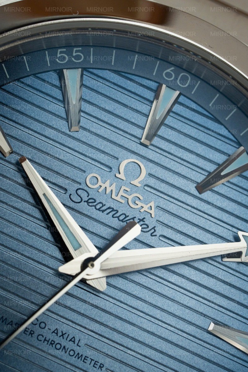 Dong-Ho-Omega-Seamaster-Aqua-Terra-150M-Replica-11-Mat-So-Summer-Blue-Xuong-VS-41mm-4.jpg