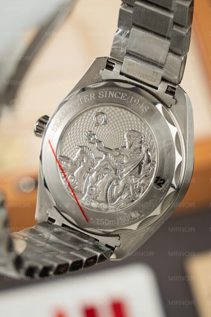 Dong-Ho-Omega-Seamaster-Aqua-Terra-150M-Replica-11-Mat-So-Summer-Blue-Xuong-VS-41mm-7-683x1024.jpg