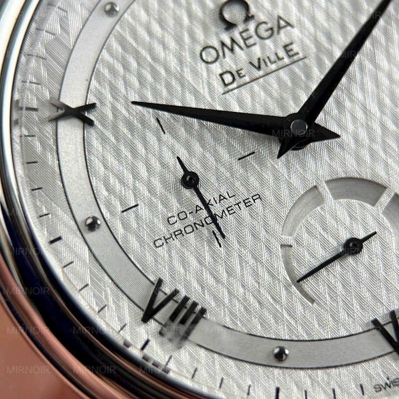 Dong-Ho-Omega-De-Ville-Prestige-Power-Reserve-Rep-11-Mat-Trang-May-Co-Thuy-Sy-39-9.jpg