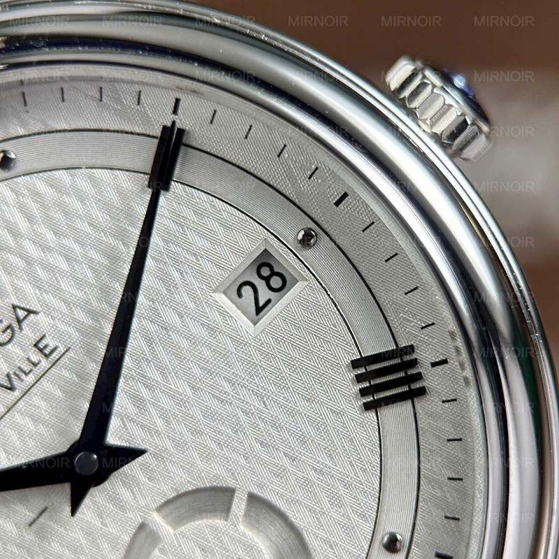 Dong-Ho-Omega-De-Ville-Prestige-Power-Reserve-Rep-11-Mat-Trang-May-Co-Thuy-Sy-39-14.jpg
